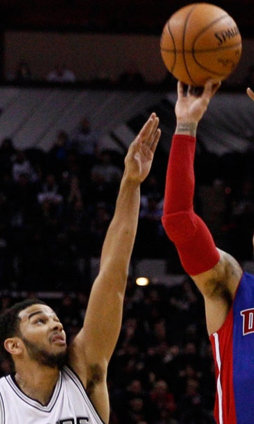 Pistons look to keep rolling against Spurs